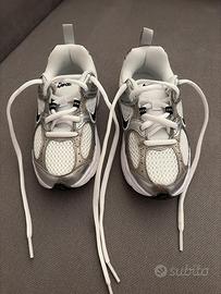 Scarpe bambino Nike N 28 nuovissime