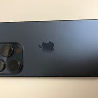 Iphone 15 Pro blu notte