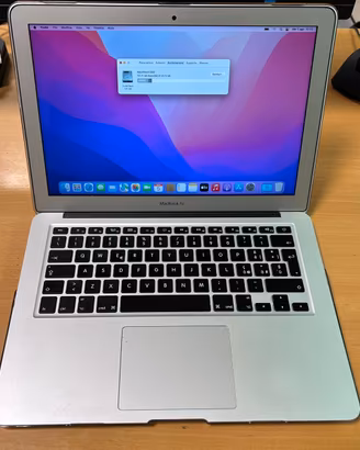MacBook Air 13’’ i5 2017 - 8GB RAM – SSD 128GB