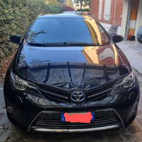 Vendita Toyota Auris 1800 Hybrid Lounge