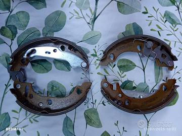Ganasce freni posteriori Ford ka 2003