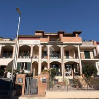 4 LOCALI A GIULIANOVA