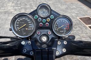 BMW R850R