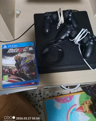 Titolo: PlayStation 4 Slim 500GB + 2 Controller

