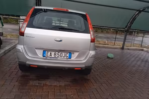 veicolo Ford fusion 