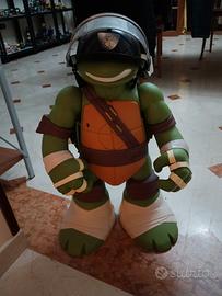 tartaruga ninja gigante