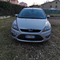 Ford Focus 2.0 Titanium GPL