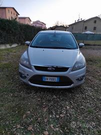 Ford Focus 2.0 Titanium GPL