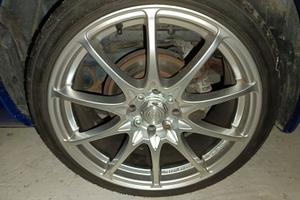 Cerchi e 4 gomme 205 40 ZR 17