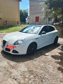 ALFA ROMEO Giulietta - 2012