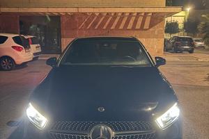 Mercedes Benz Classe A 180d AMG premium