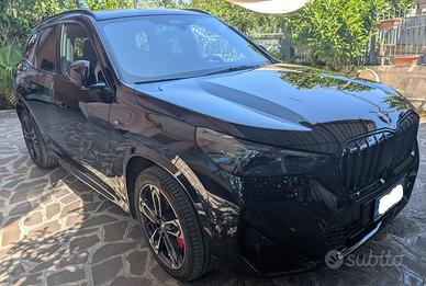 Bmw X1 sDrive 18d M Sport Pro (Black Sapphire Met)