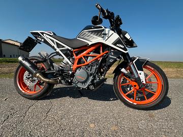 Duke 390 2017