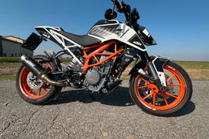 Duke 390 2017