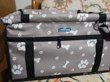 seggiolino auto per cani