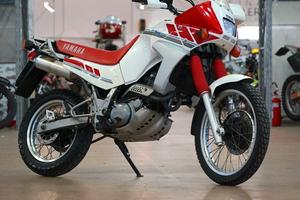 Yamaha XTZ 660 1992 conservata enduro