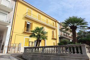 PALAZZINA A BARONISSI