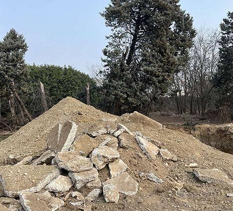 Immobile in asta di 56450 m² con più di 5 locali a - Altro
