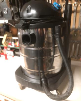 Aspirapolvere inox
