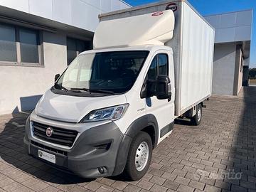 Fiat Ducato CON SPONDA IDRAULICA