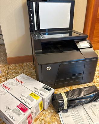 Stampante HP LaserJet Pro 200 + ricambi toner