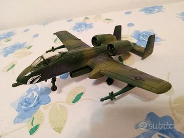 A-10 Thunderbolt II "Warthog" Vintage 1998 – Model