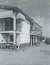 Casa, Borgo Priolo.
