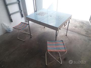 tavolino da campeggio