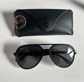 Occhiali da sole Ray-Ban 4376 Nuovi