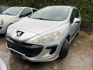 Ricambi per Peugeot 308 SW 1.6 HDi del 2011 9HP