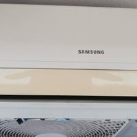 SAMSUNG 12000 BTU INVERTER