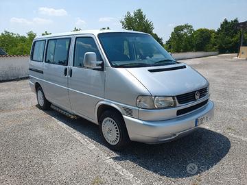 VW caravelle automatico 2.5 TDI 102 CV, 9 posti