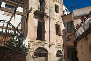 Casa indipendente centro paese Loceri