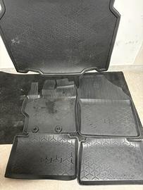 Tappetini in gomma originali Toyota Yaris Cross