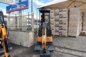 CRAWLER EXCAVATOR