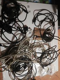 lotto n 5 : 7power cord, 8 Ethernet, 4 parallela