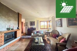 ELEGANTE VILLA SINGOLA A PASSONS