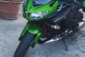 KAWASAKI Z1000SX