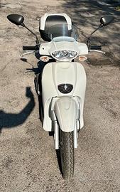 SCARABEO Aprilia Classic 50 2T Bianco