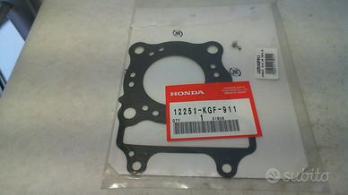 GUARNIZIONE TESTA SH PANTHEON 125 HONDA 12251-KGF-