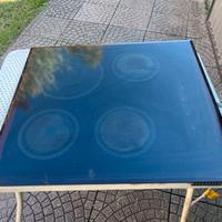 Piano cottura elettrico vetroceramica