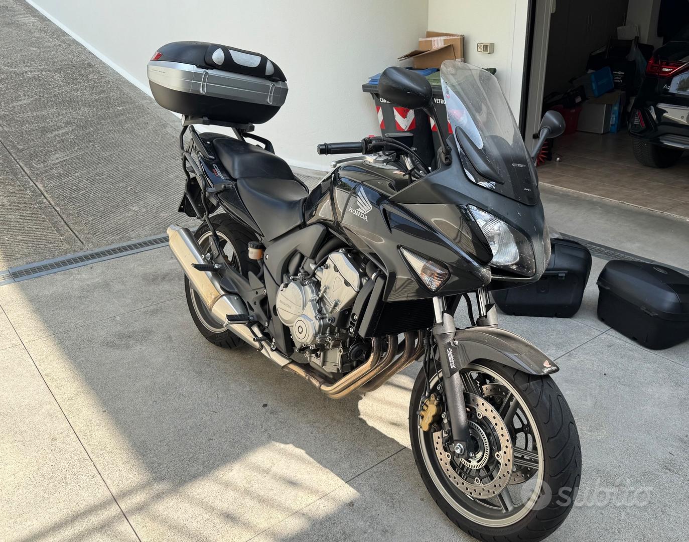 Cbf 600 Cupolino Honda Hornet 2009 A309 GIVI Cupolino Fumé Per