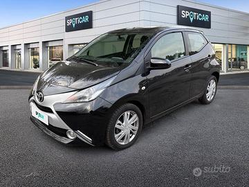 Toyota Aygo 1.0 VVT-i x-play MMT