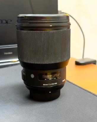 Sigma 85mm f/1.4 DG HSM Art Nikon F
