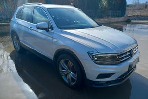 Volkswagen Tiguan 2.0 TDI SCR DSG Advanced BlueMot