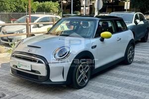 MINI Mini Cooper SE Camden Edition
