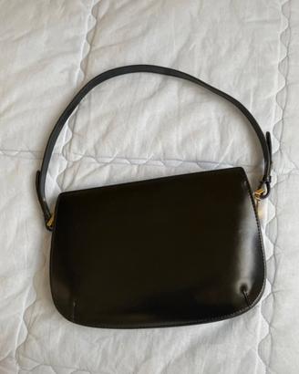 Borsa nera a spalla
