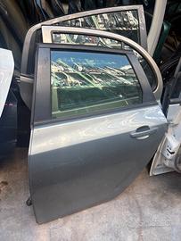 PORTA POSTERIORE SINISTRA OPEL ASTRA SW ANNO:2011
