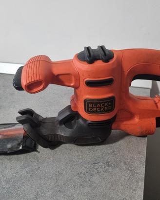 Tagliasiepi elettrico Black&Decker 