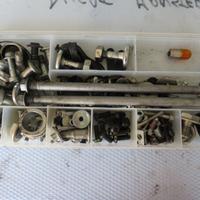Ducati Monster 696 796 bulloneria varia incompleta